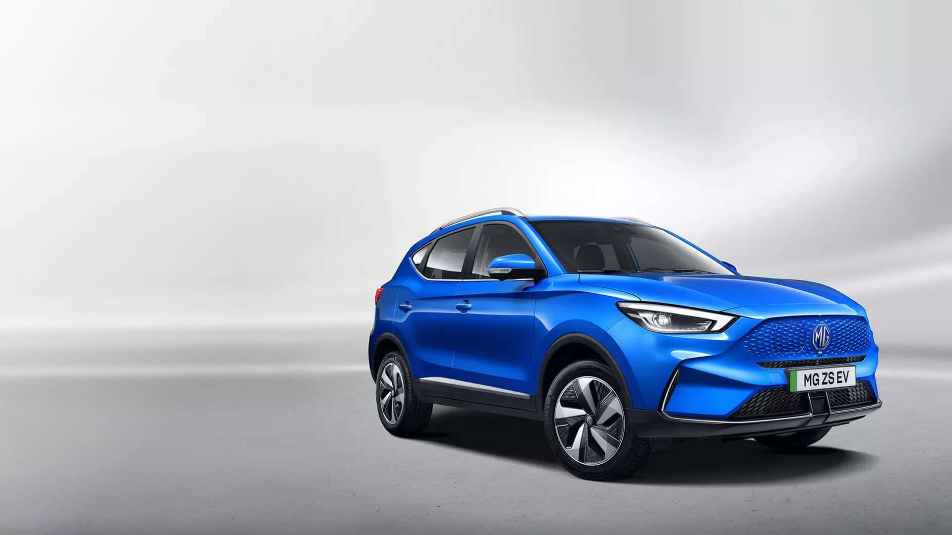 Tata Nexon EV Vs MG ZS EV Features Battery Spec Range Etc Compared