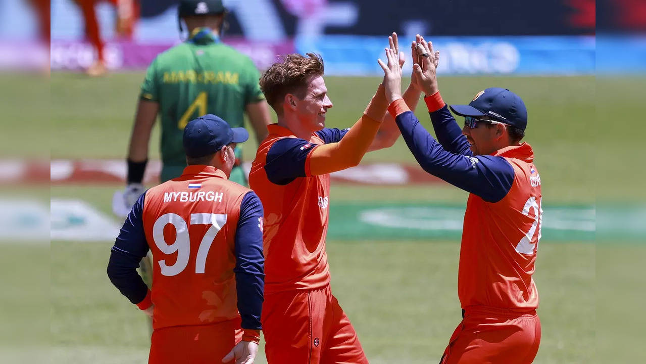 Flower Nahi Fire Hai Fans React After Netherlands Secure Shock