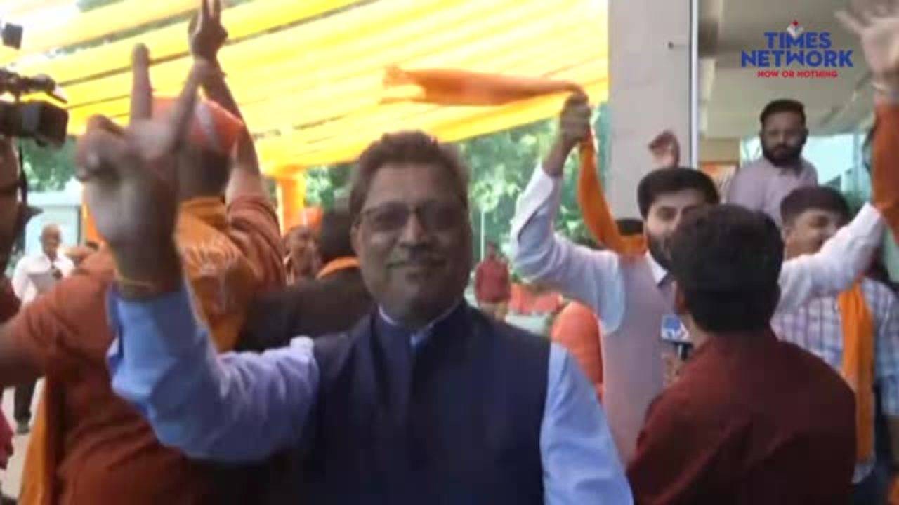 Gujarat Results Bjp Workers Celebrate As Trends Suggest Massive