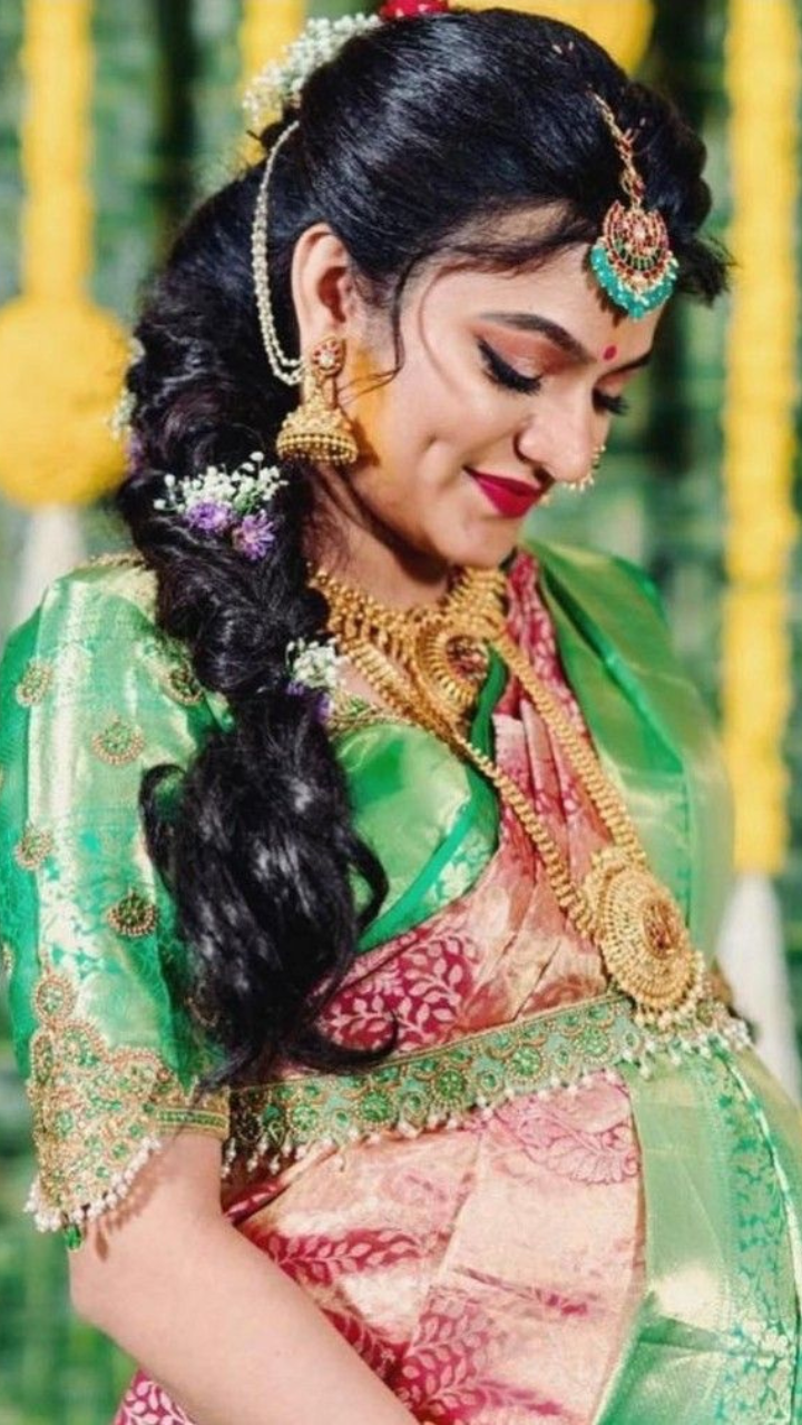 10 Popular and Traditional Hindu Bridal Hairstyles  Styles At Life