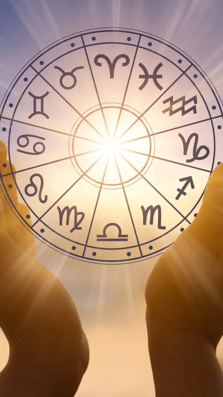 Gemini Horoscope, Year 2021: मिथुन राशि वालों के लिए सौभाग्य लाया है नया  साल, इस मंत्र का करें जाप – News18 हिंदी
