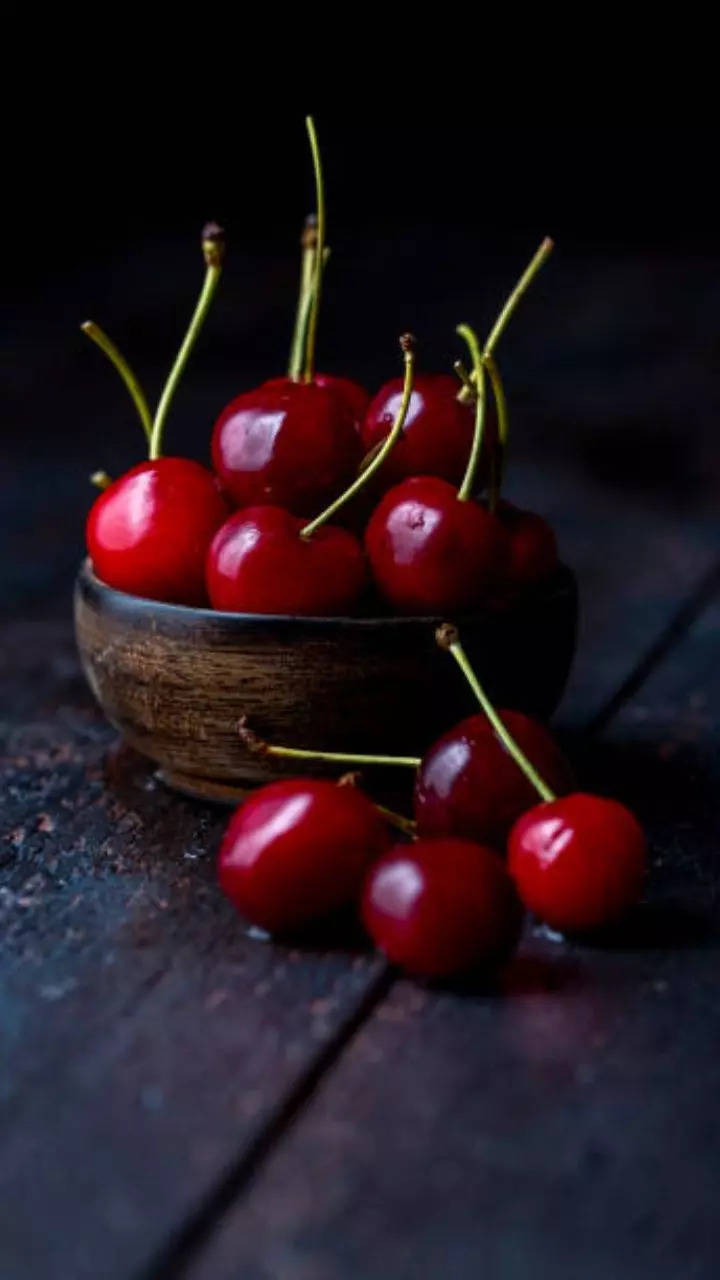 7 Health Benefits of Sweet Cherries