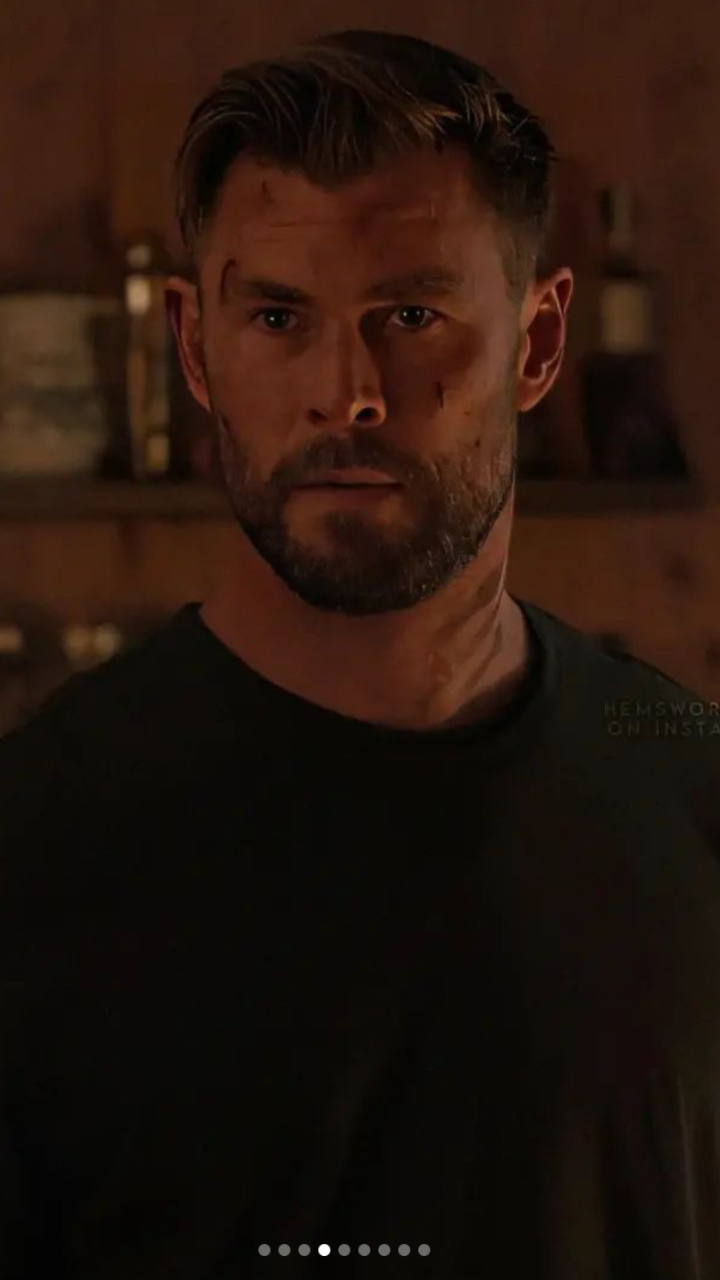 Chris Hemsworth Haircut (Detailed Look) | Heartafact