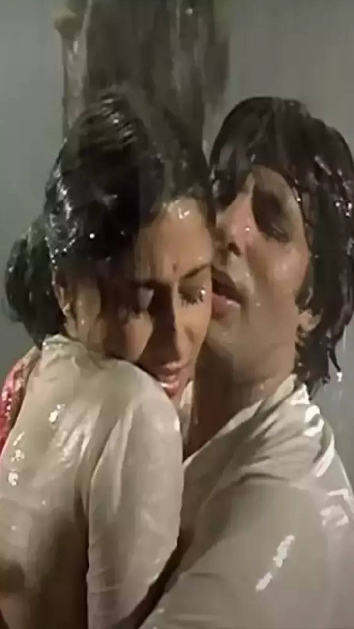 Happy Monsoon! Hot Romantic Rain Scenes From Bollywood Movies | Times Now