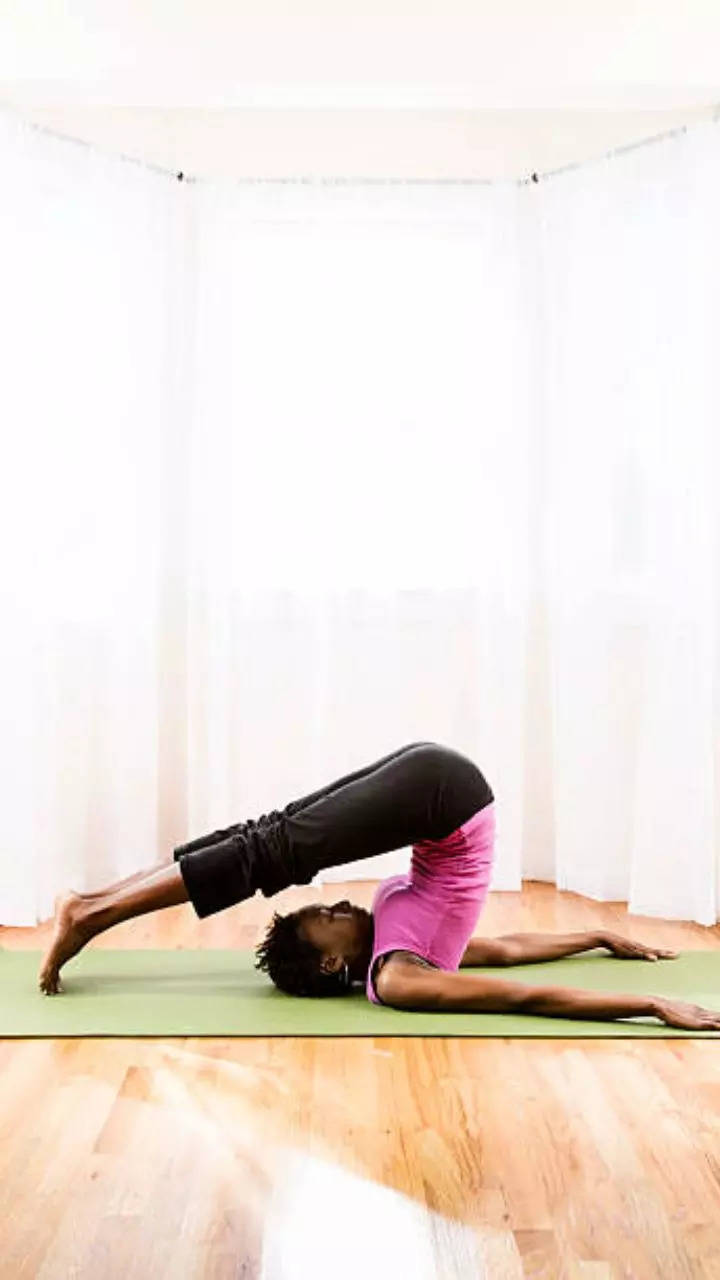 4 Yoga poses to cure gastric problems - YouTube
