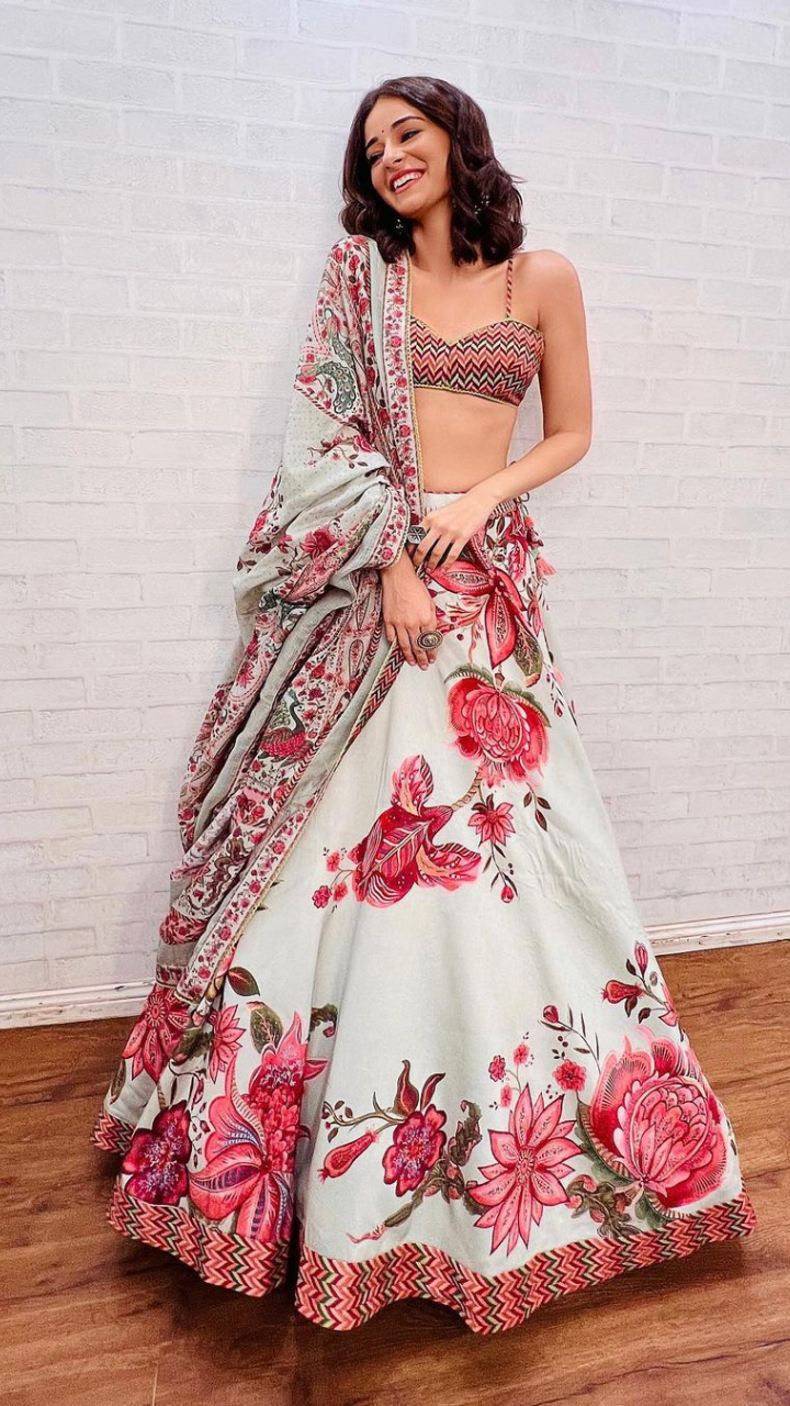Indian wedding look #lehenga #navyblue #indianlook #indianwear  #indianweddings #lookbook | Indian fashion, Indian outfits, Fashion