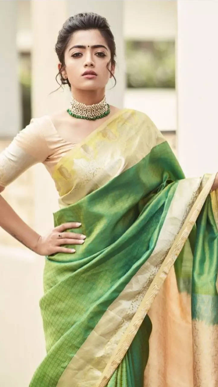 Onam Outfit- Gold Chanderi Silk Saree with Kalamkari Blouse - Dreaming Loud