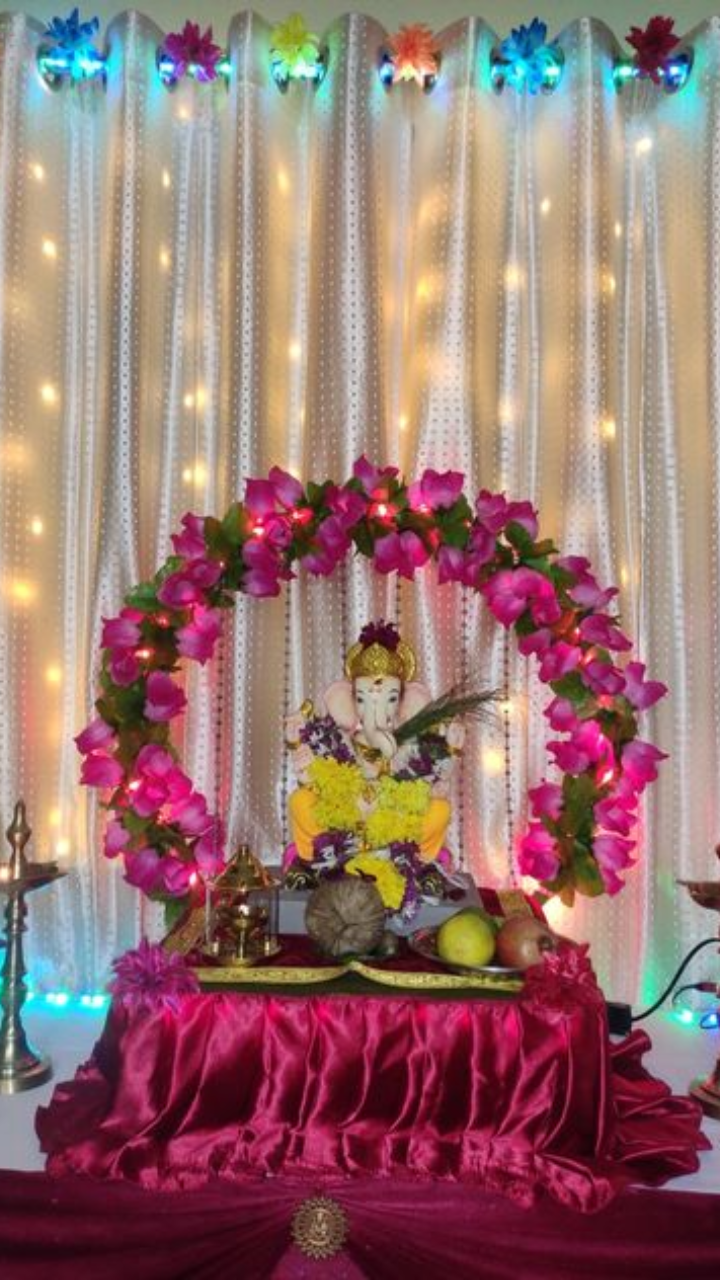 Pin by Nitin Bajarange on gauri ganapati | Ganapati decoration, Saree,  Indian food recipes