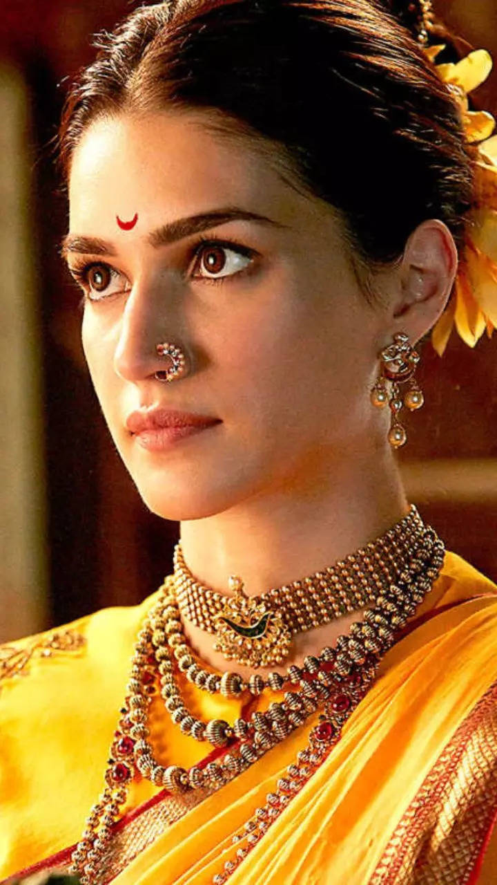 Top 10 Jewellery / Fashion Tips for a Maharashtrian Bride... | Indian  bridal photos, Indian bridal fashion, Indian bridal wear