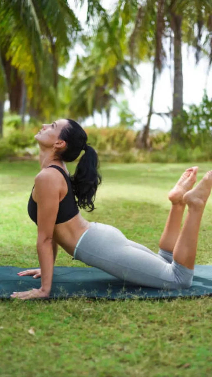 Look younger than your age: Yoga poses for 40-year old women