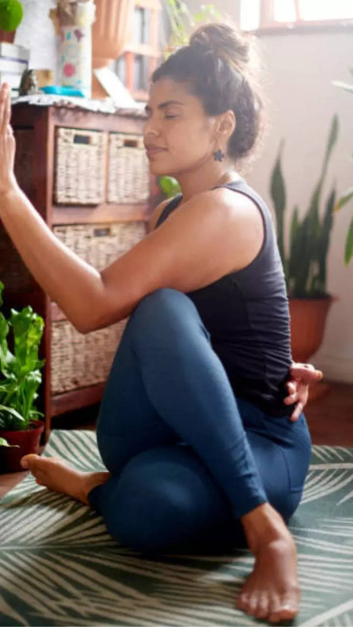 Yoga Poses Archives | Mahi Yoga Teacher Training