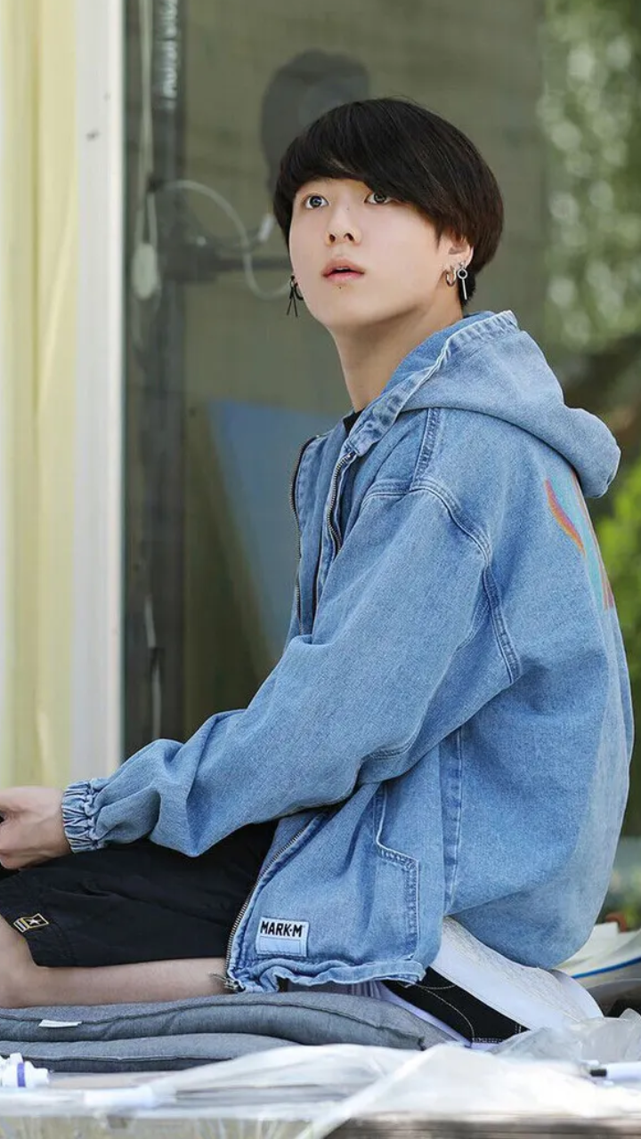BTS' Jungkook Loves Denim Looks And Here's Proof