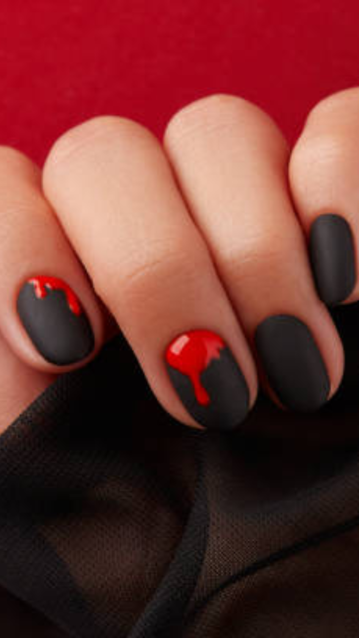 Black and red classic design | Red nail art designs, Red nail art, Nail art
