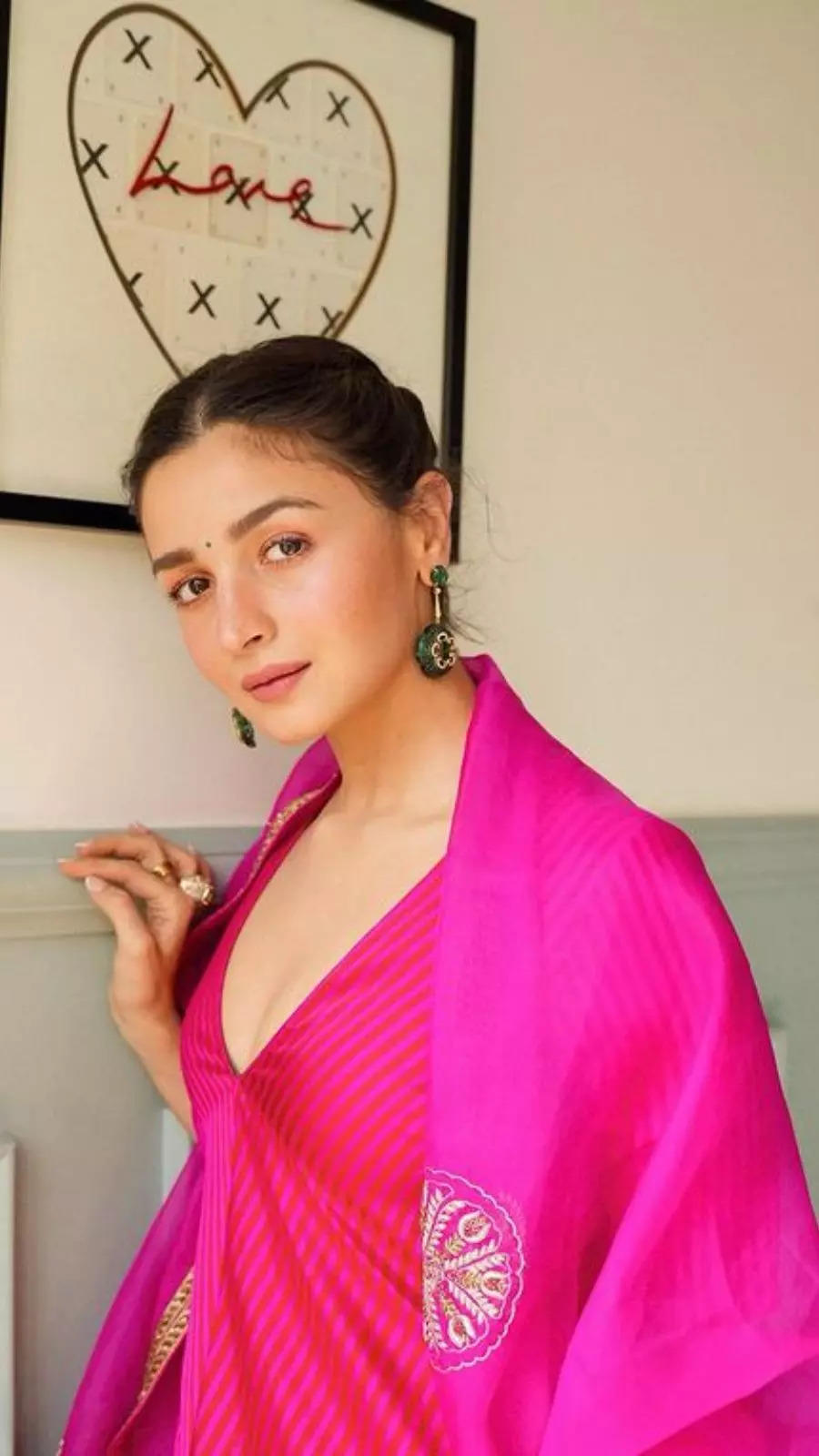 Alia Bhatt Exudes Princess Vibes in Raw Mango Pink Kurta Set | Times Now