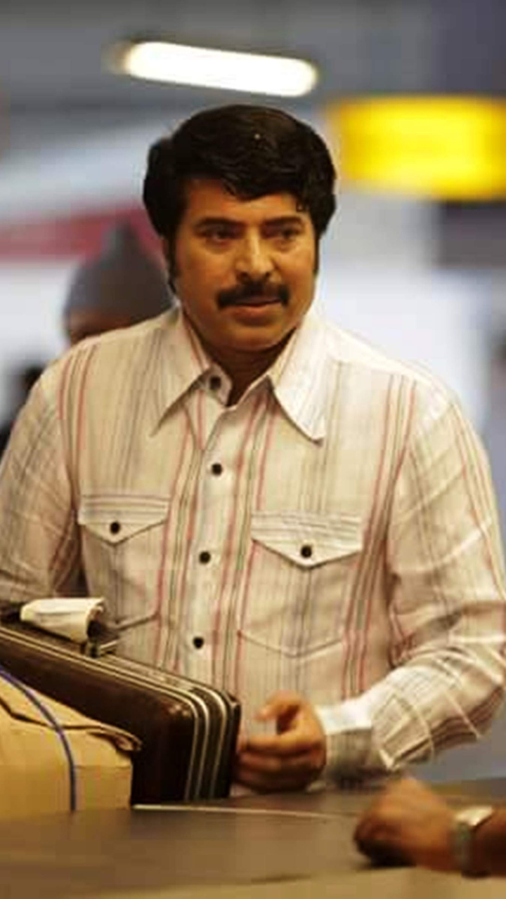 Pathemari: Amazon.in: Mammootty, Sreenivasan, Jewel Mary, Mammootty,  Sreenivasan: Movies & TV Shows