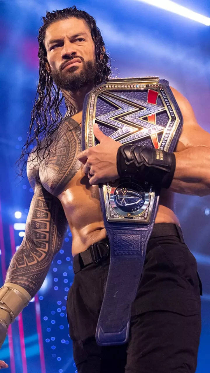 Roman Reigns Shows Off New Back Tattoo (Video) - SEScoops Wrestling