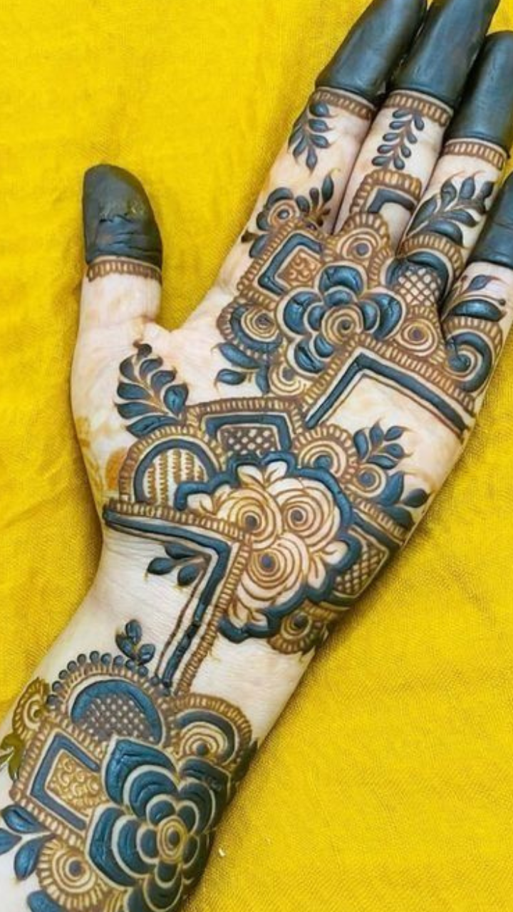 80+ Beautiful, Simple Mehndi Designs for festive look | CGfrog