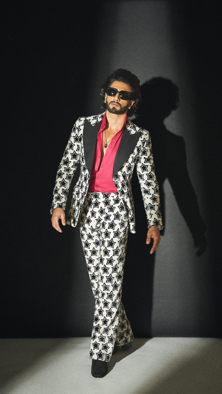 Ranveer Singh's snazziest looks that redefine men's fashion - In
