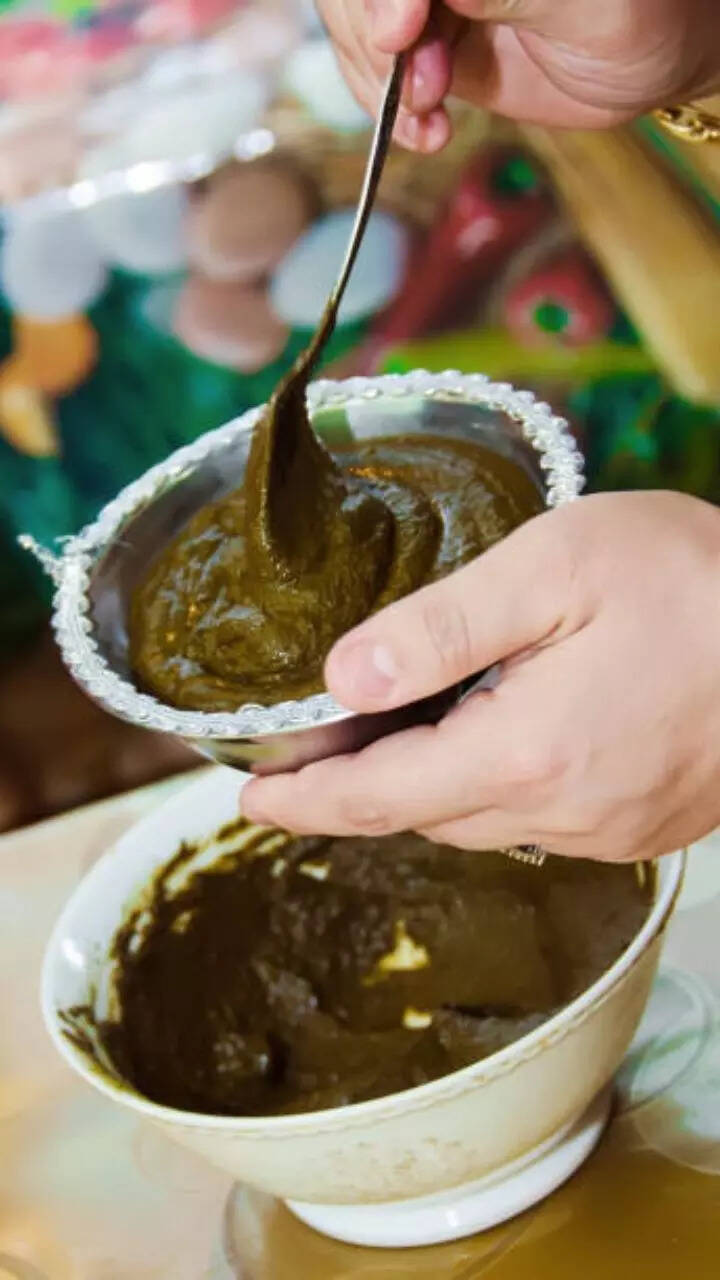 Dry hair treatment at home | Natural remedies to get rid of dry hair | Times Now Dry hair treatment at home | Natural remedies to get rid of dry hair | Times Now