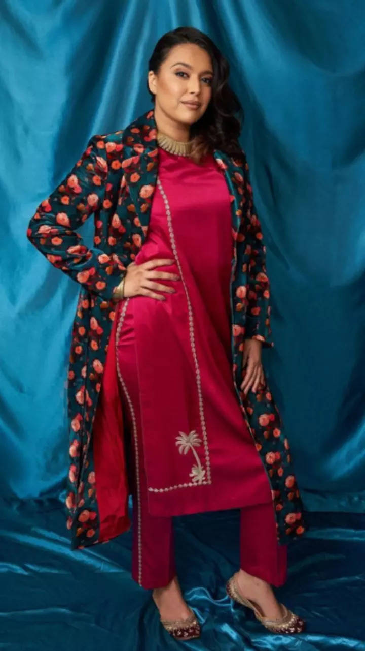 Full Sleeves Cream Ladies Designer Net Shrug at Rs 1500/piece in Kutch |  ID: 23167253530
