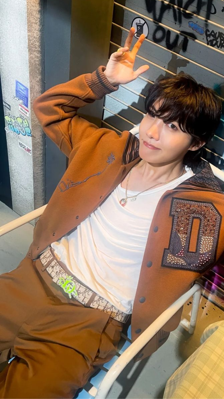 BTS' J-hope approved ways to style brown