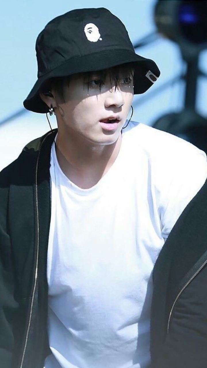 Jungkook black bucket sales hat