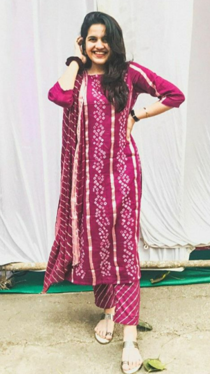 Latest plain punjabi salwar suit designs | plain suit design with lace | plain  suit - YouTube