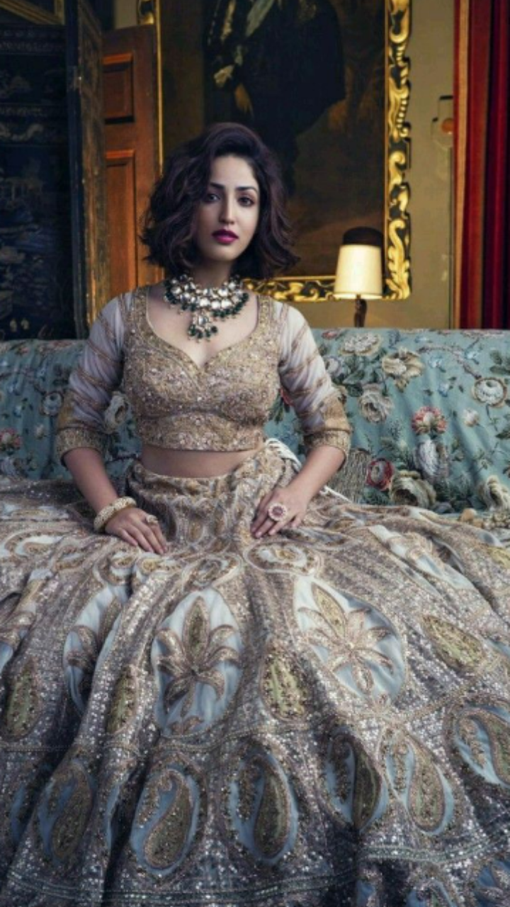 Hairstyles to go with Anarkali Suits | by Neha Sharma | Medium
