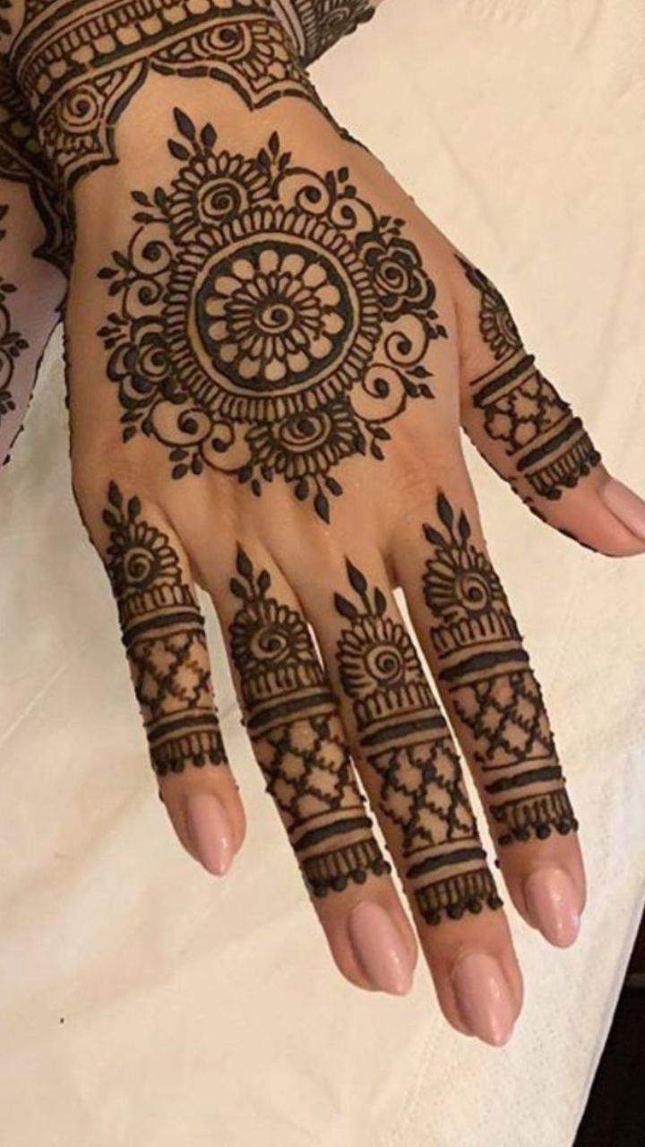 STYLISH ARABIC HENNA TATTOO MEHNDI DESIGN | EASY SIMPLE BE… | Flickr