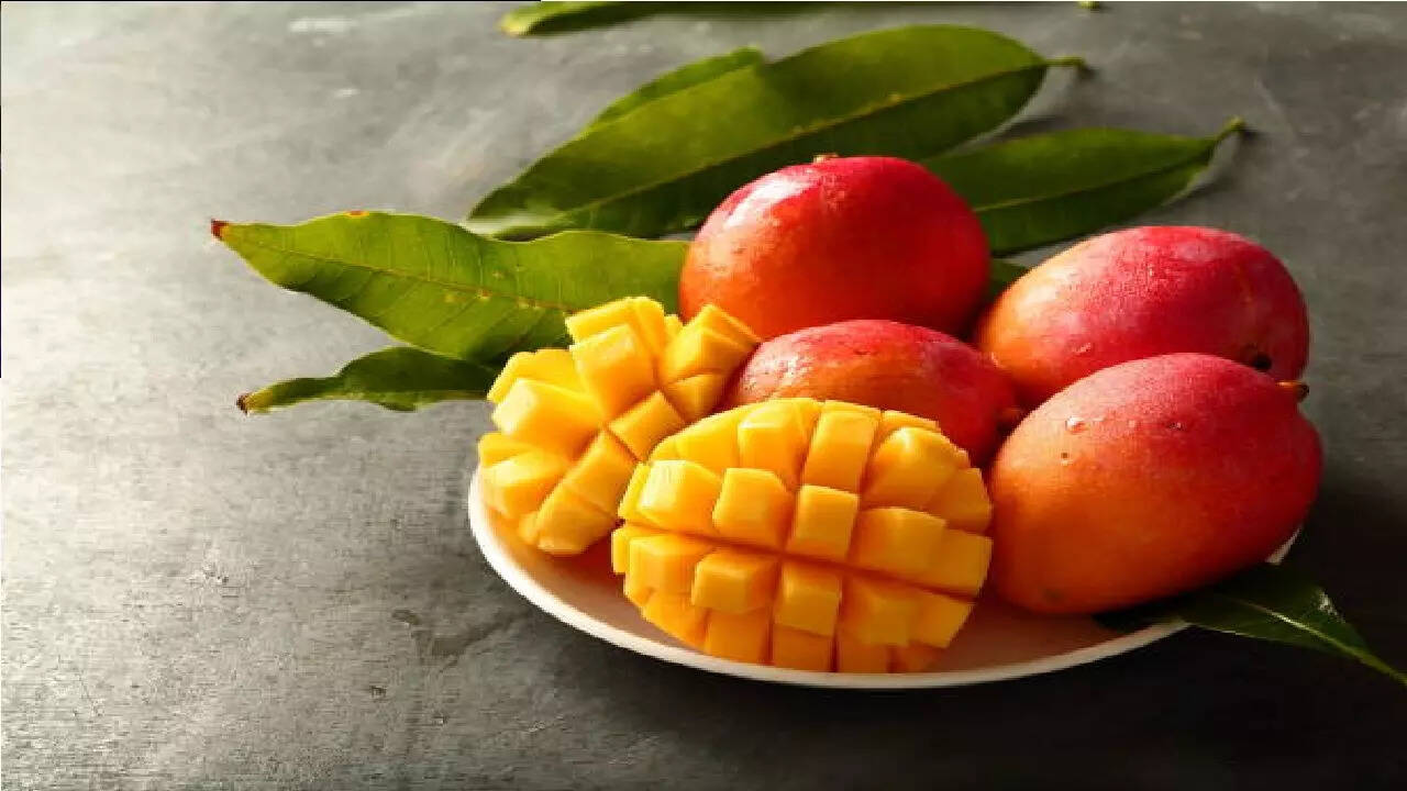 World's Most Costliest Mangoes For Sale At Rs 19,000 Each In Japan