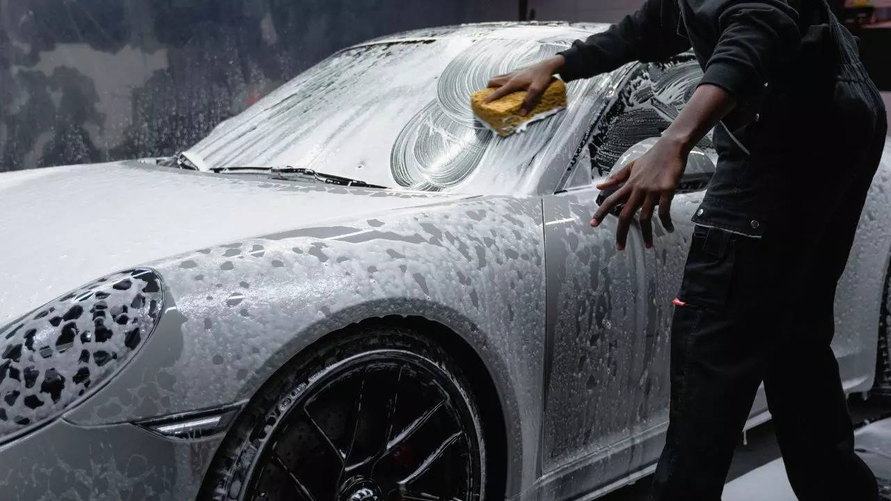 Avoid These 7 Mistakes To Keep Your Cars Paint In Top Condition