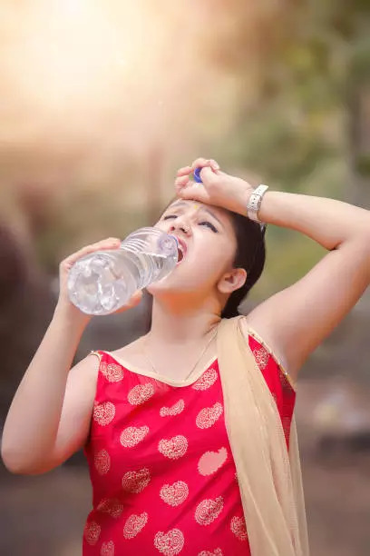 7 Foods To Eat FOR SURE In Summer To Prevent Heat Stroke And Dehydration