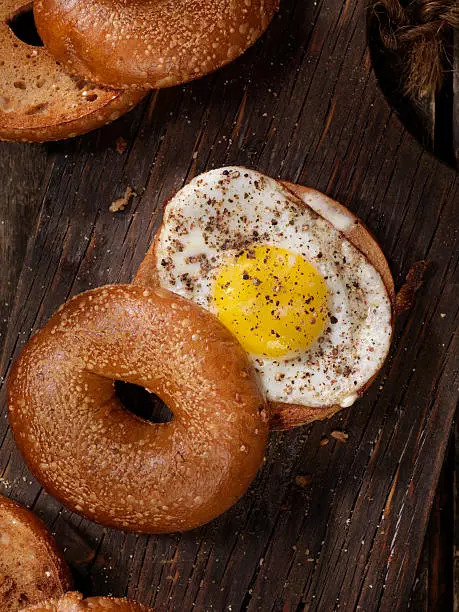 Eggs with multigrain bread