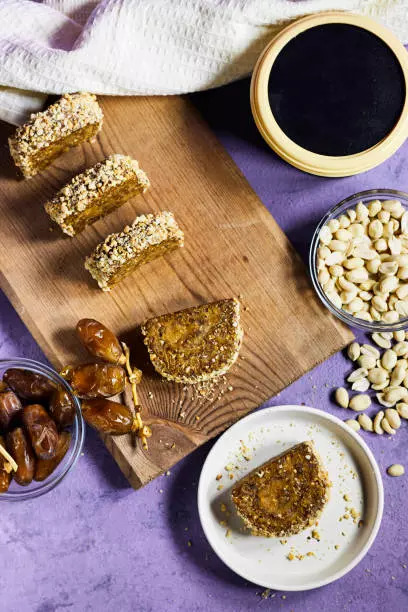 Nuts and dates cookies