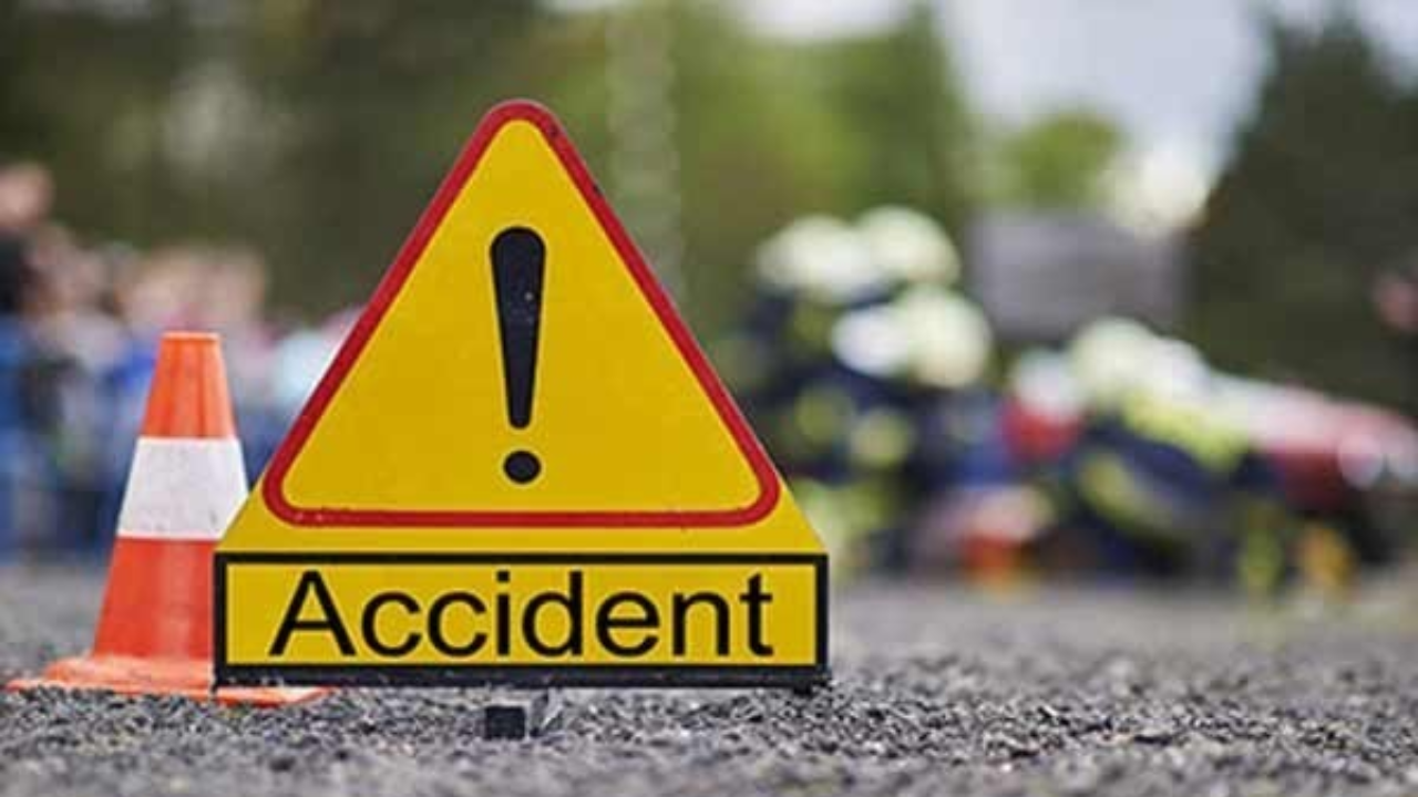 Pune Mixer Truck Crushes Asleep Mans Head Kills Him On The Spot