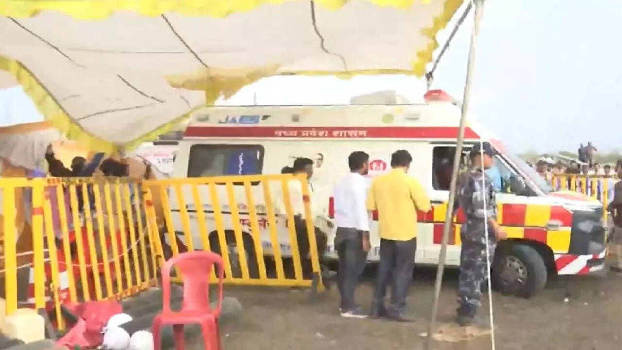 MP Borewell Accident 25-Yr-Old Girl Dies Despite Taken Out After 55-Hour Rescue Op In Sehore