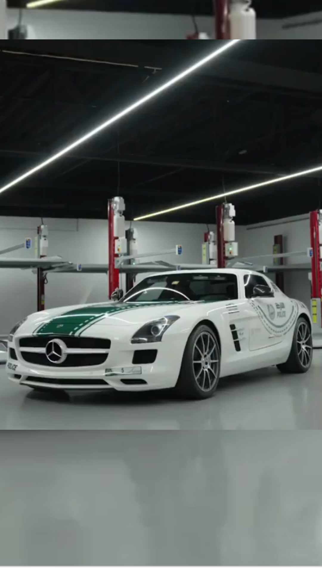 Mercedes-Benz SLS AMG