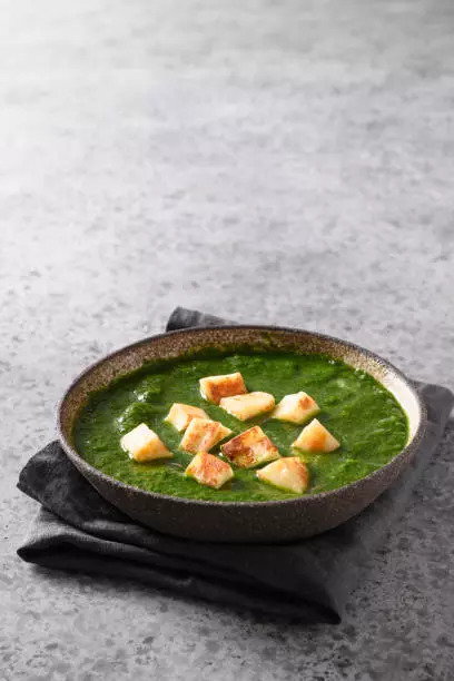 Palak paneer