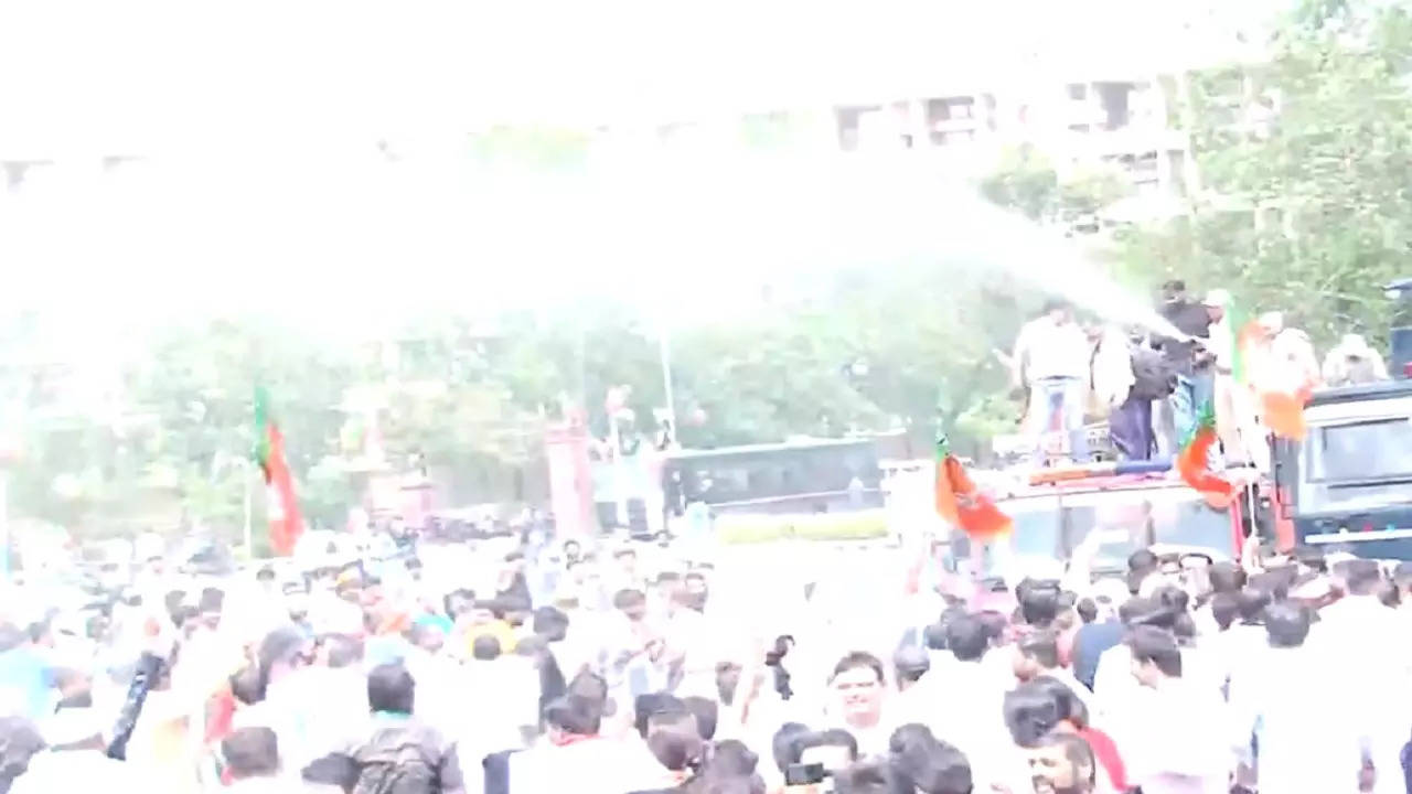 BJP Workers Protest againt Gehlot