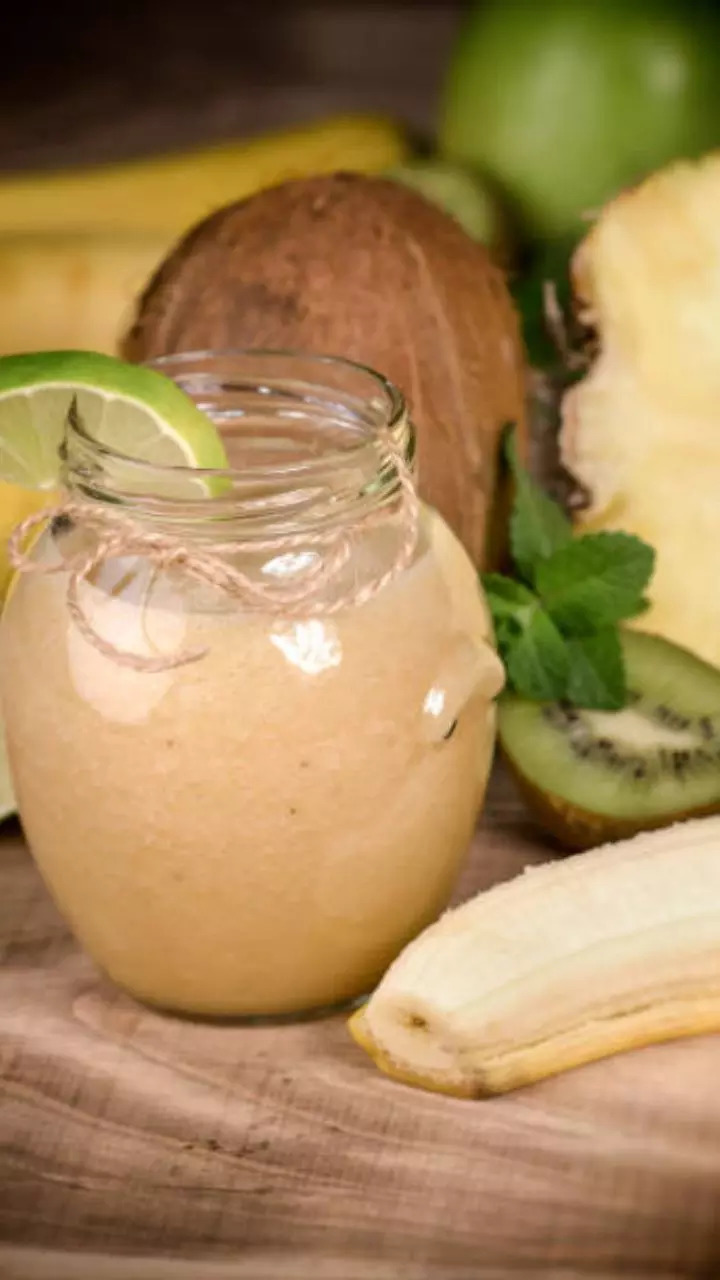 Kiwi Banana and Ginger Smoothie