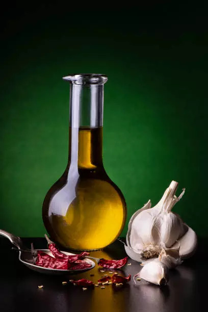 Garlic oil