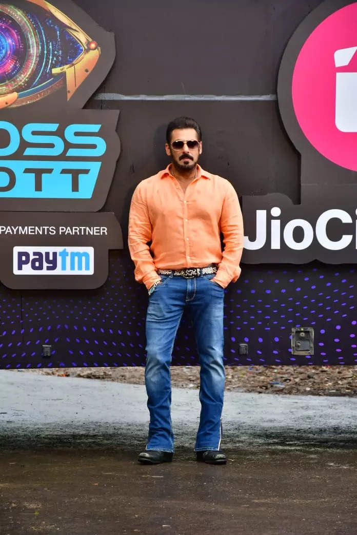 TV Newsmakers Today: Salman Khan Arrives At Bigg Boss OTT 2's Grand ...