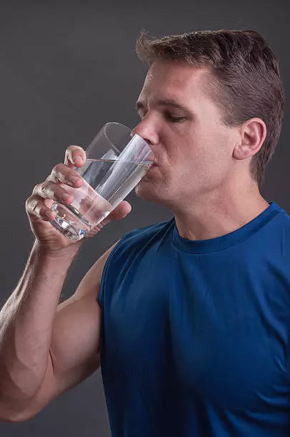 8 Best Times to Drink Water Throughout The Day