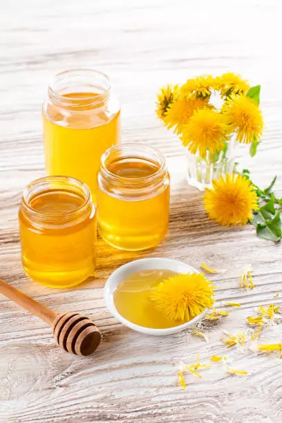 Dandelion tea