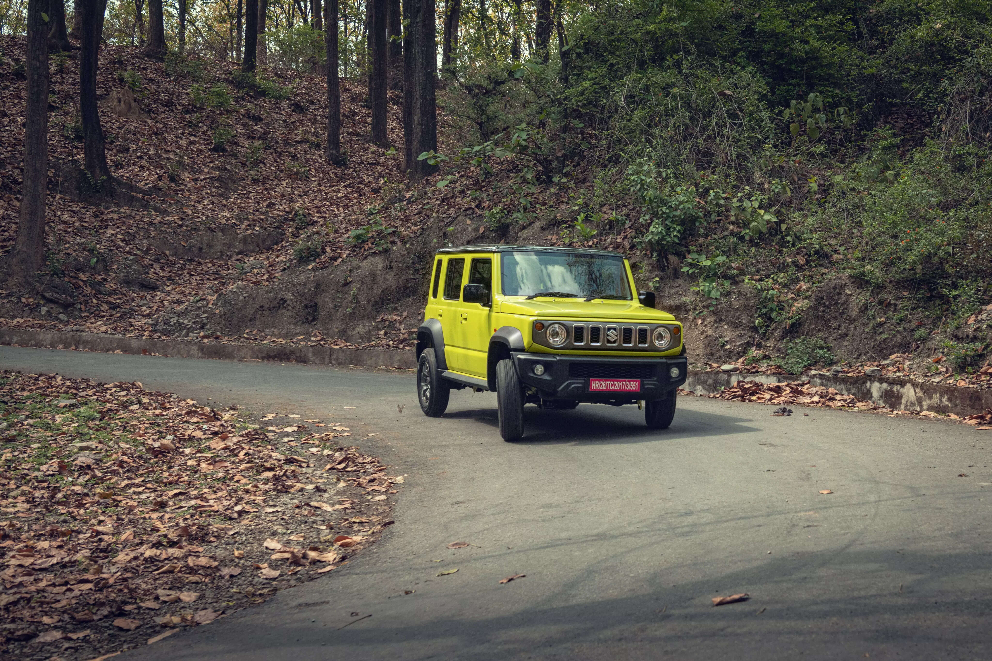 Maruti Suzuki Jimny vs Gypsy: Which SUV is Bigger in Size? New School