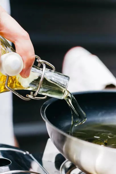 8 Cooking Oils That Prevent Blood Sugar Spikes