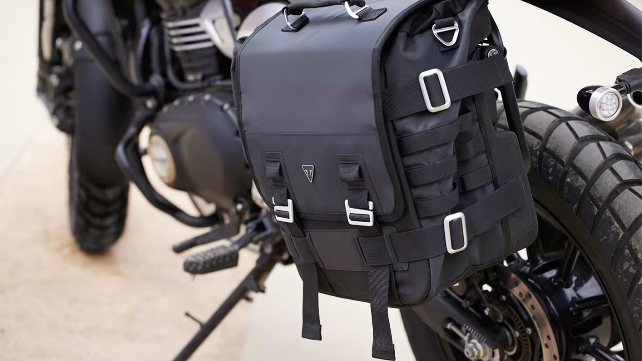 triumph scrambler luggage