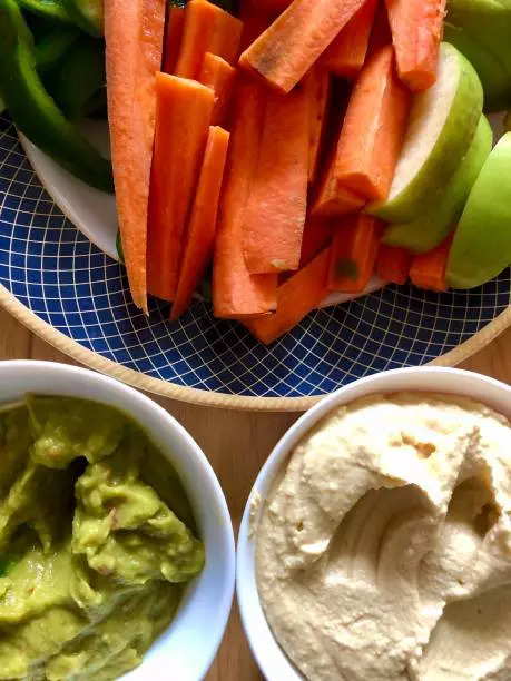 Hummus with vegetables