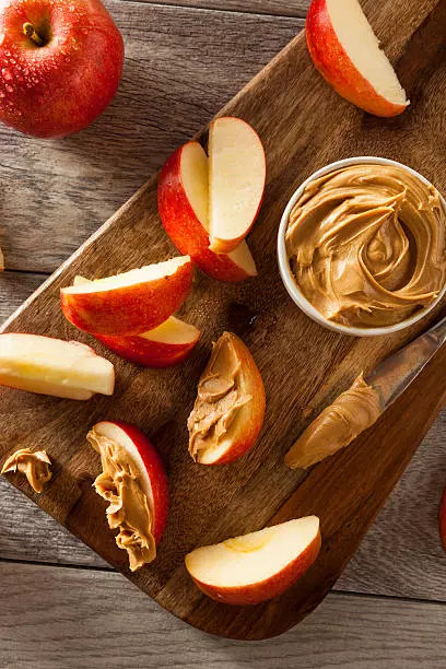 Apple with peanut butter