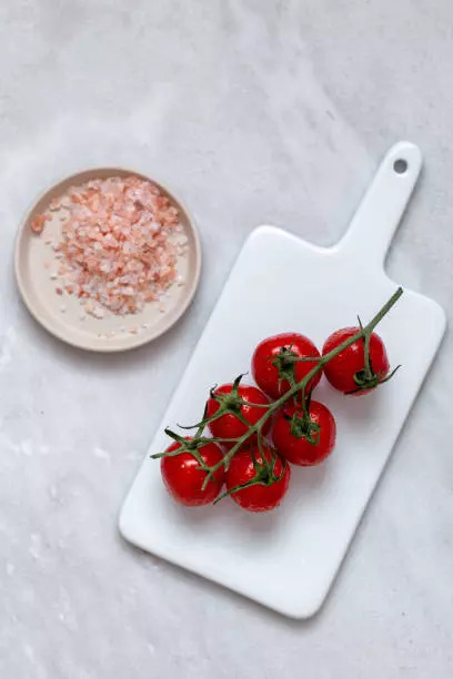 Tomato salt scrub